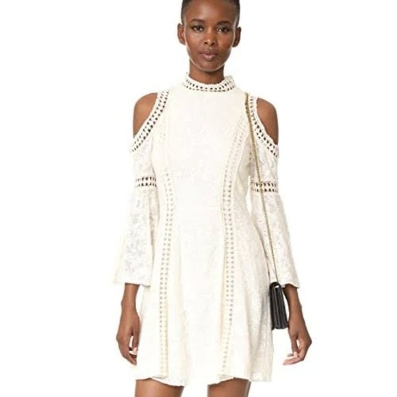 Alice + Olivia Dresses & Skirts - NWT Alice + Olivia Enya Cold Shoulder Dress